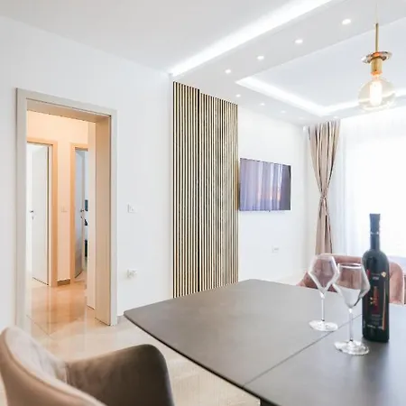 Apartment White Hill *